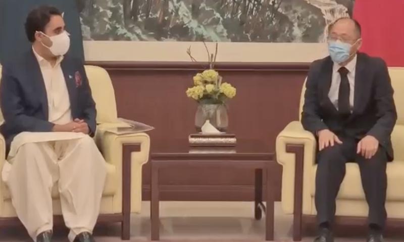 بلاول بھٹو کا چینی سفارتخانے کا دورہ: چینی باشندوں کے جانی نقصان پر اظہار افسوس