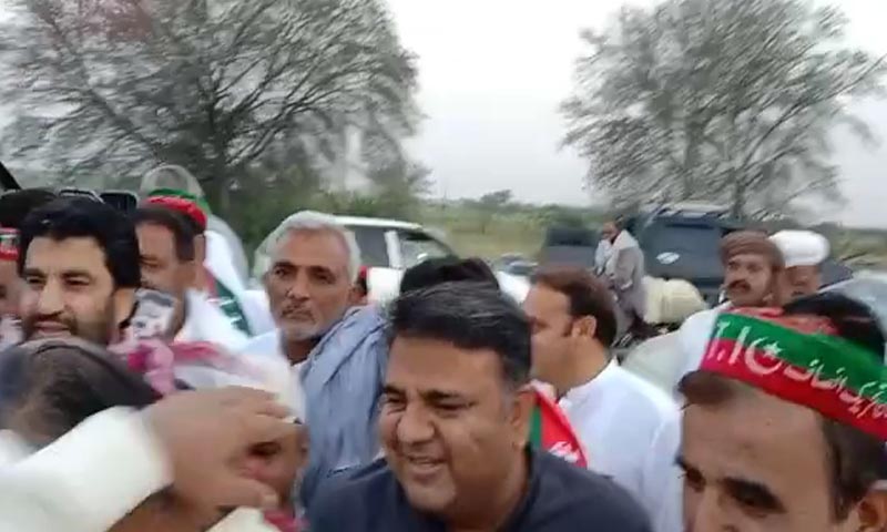 حکومت کو 8 سے 10 ہفتوں میں فارغ کر کے دکھائیں گے، فواد چودھری کا دعویٰ