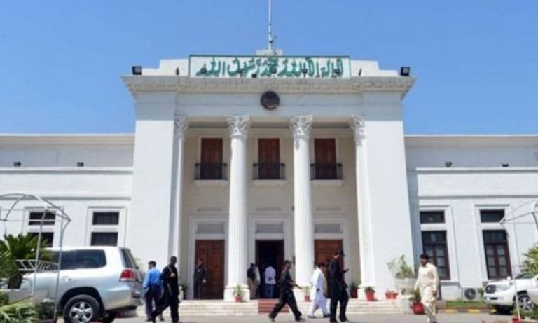 خیبرپختونخوا کے نگران مشیرصحت ڈاکٹر عابد جمیل مستعفی