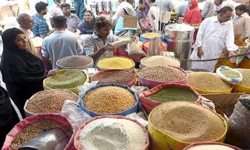 آٹا، دالیں، چاول، تیل، پیاز، گوشت، چکن اور انڈوں سمیت متعدد اشیا کی قیمتوں میں اضافہ