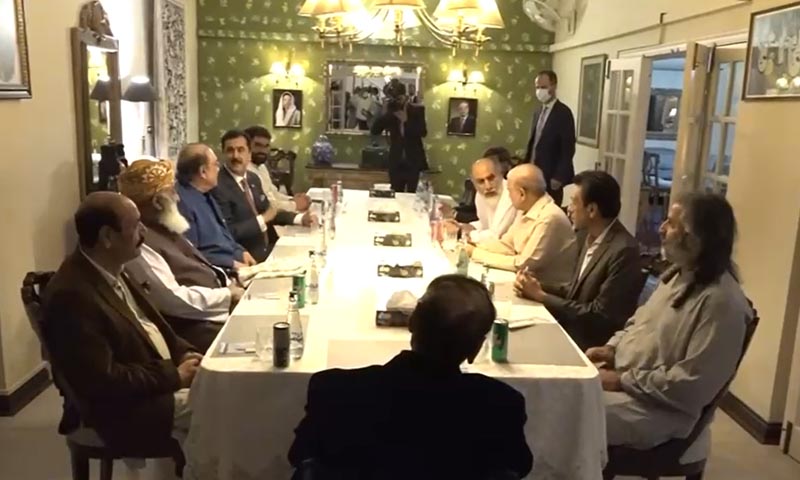 ملک کو ہر قسم کے بحرانوں سے نکالیں گے: حکومتی سیاسی جماعتوں کے سربراہان کا اتفاق