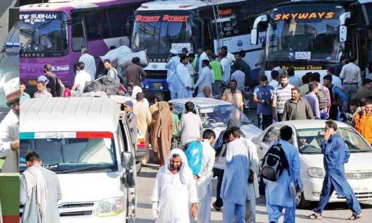 پنجاب حکومت کے ٹرانسپورٹرز کے ساتھ مذاکرات کامیاب، خود ساختہ 60 فیصد اضافہ ختم