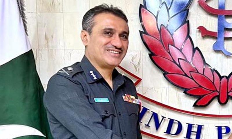 ڈرائیونگ لائسنس برانچز کو رول ماڈل بنایا جائے، ایجنٹ مافیا کیخلاف کارروائی کی جائے، آئی جی سندھ ڈرائیونگ لائسنس برانچز کو رول ماڈل بنایا جائے، ایجنٹ مافیا کیخلاف کارروائی کی جائے، آئی جی سندھ