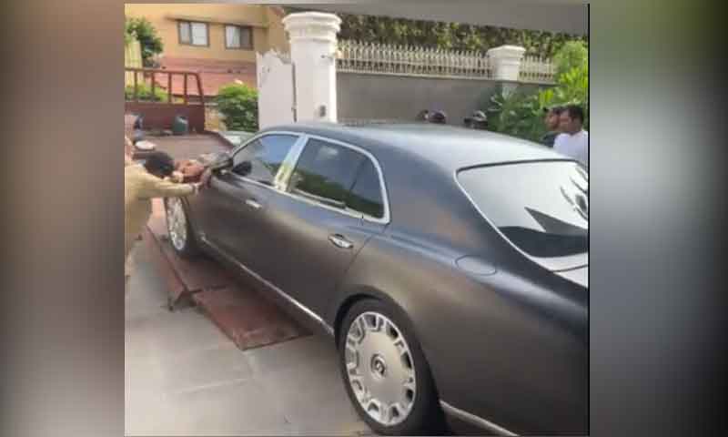 بیرون ملک سے کروڑوں روپے مالیت کی چوری شدہ گاڑی لانے والے ملزم کا کرمنل ریکارڈ سامنے آگیا