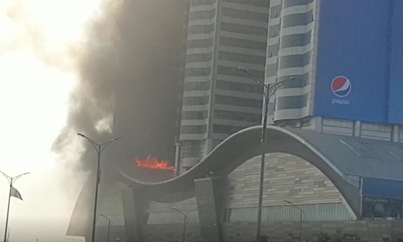 سینٹورس مال میں کولنگ کا عمل جاری ہے، کچھ وقت لگے گا، ڈی سی اسلام آباد سینٹورس مال میں کولنگ کا عمل جاری ہے، کچھ وقت لگے گا، ڈی سی اسلام آباد