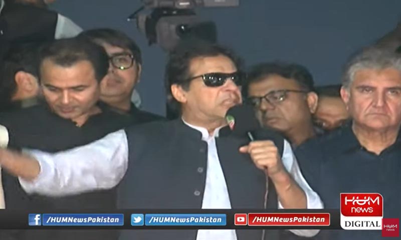 لندن سے بھگوڑا پاکستان آنے کی تیاری کر رہا ہے، نواز شریف! واپس آؤ گے مگر اب باہر نہیں جا سکتے، عمران خان