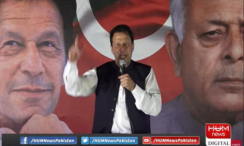 اسحاق ڈار کو طاقتور لوگ پاکستان لائے ہیں، وہ ڈیل کے بغیر نہیں آسکتا تھا، عمران خان