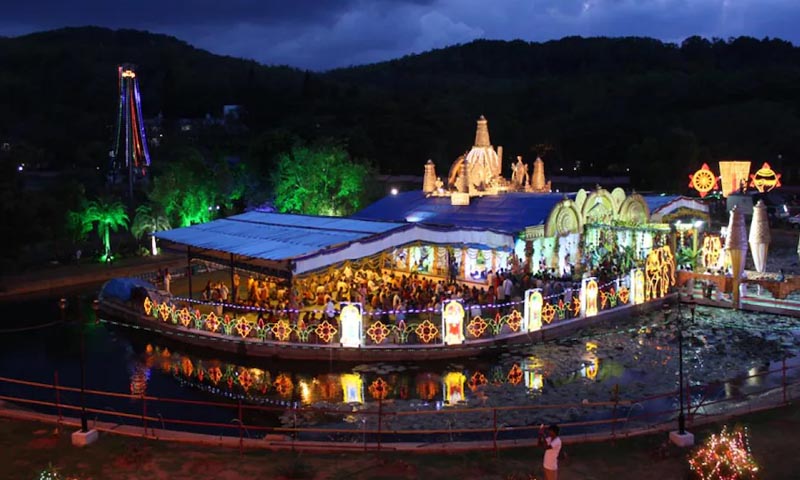 دنیا کا امیر ترین مندر، اثاثوں کی مالیت 75 کھرب روپے