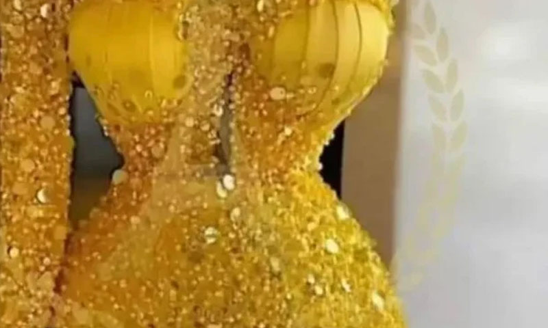 خالص سونے کا عروسی لباس فروخت کیلئے پیش