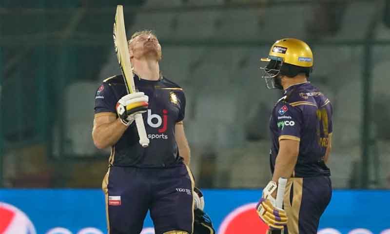 کوئٹہ گلیڈی ایٹرز نے کراچی کنگز کو 6 رنز سے شکست دیدی