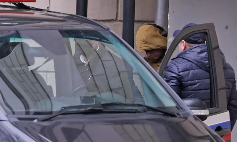 امریکی صحافی گرفتار، وائٹ ہاؤس نے اپنے شہریوں کو روس چھوڑنے کا مشورہ دیدیا