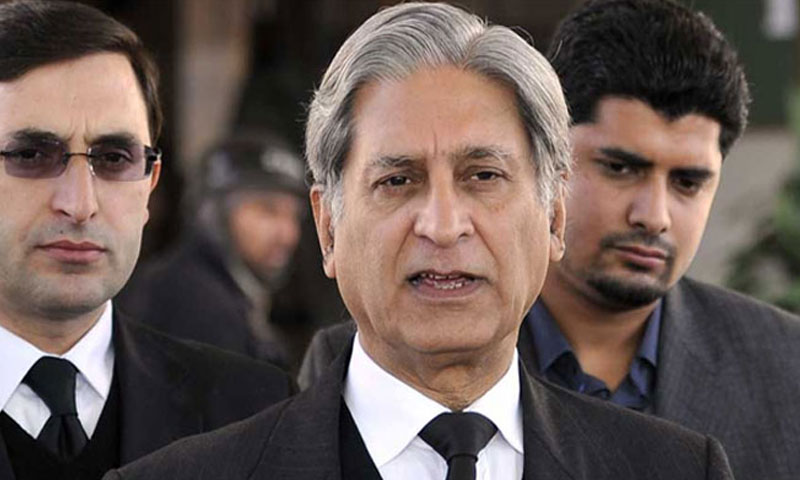 جو قانون بنا نہ ہو، عدالت اس کا تجزیہ کر سکتی ہے نہ رکاوٹ ڈال سکتی ہے، اعتزاز احسن اعتزاز احسن aitizaz