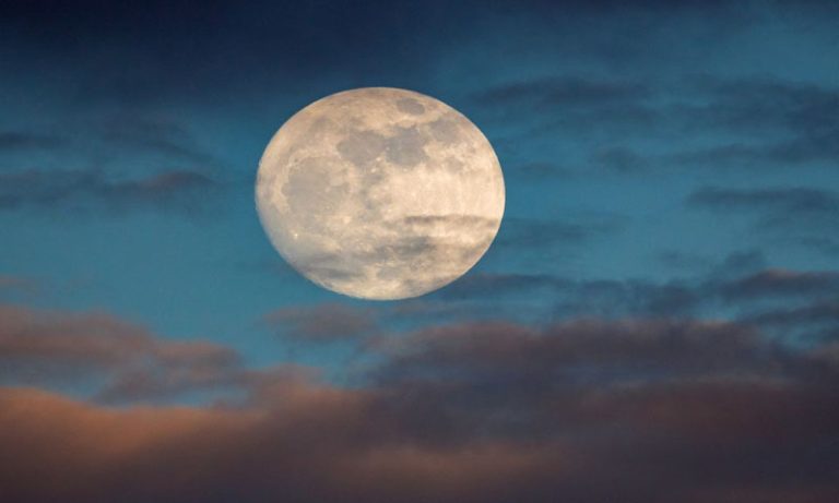 پورا چاند، خود کشیوں کے رحجان میں اضافہ کرتا ہے، تحقیقی رپورٹ