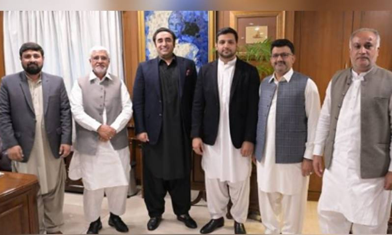 نذر گوندل نے ن لیگ کو خیر باد کہہ دیا