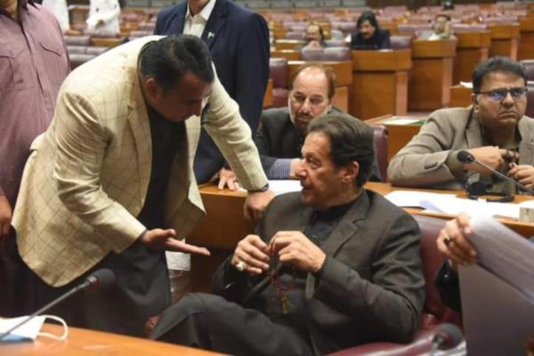 پی ٹی آئی رہنما جے پرکاش پی ٹی آئی سے الگ ہوگئے