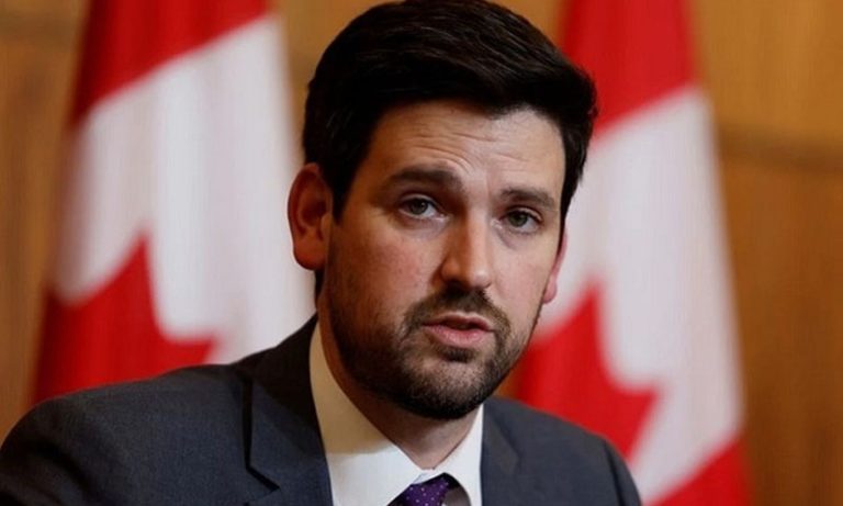 کینیڈا، گھروں میں رہ کر کام کرنے والوں کیلئے نیا ویزہ پروگرام