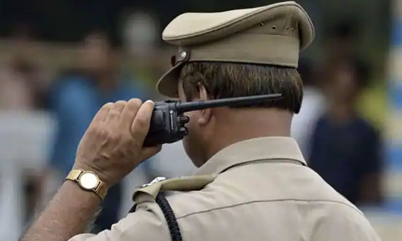 بھارت، بہن کو تنگ کرنے سے منع کرنیوالے 15 سالہ طالبعلم کو زندہ جلا دیا گیا