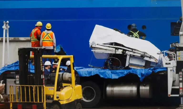 کینیڈا، حادثے کا شکار ہونے والی ٹائٹن آبدوز کے ملبے کیساتھ ممکنہ انسانی باقیات برآمد