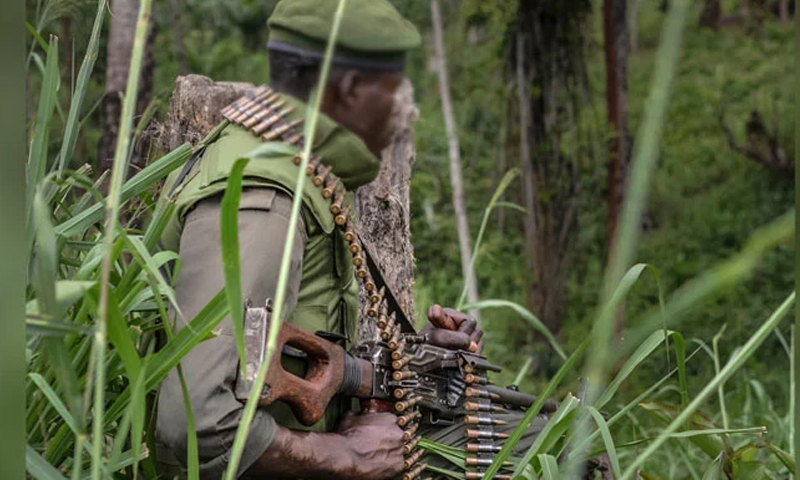 بغیر اجازت بیٹے کی تدفین ، کانگو میں فوجی نے بیوی سمیت 13 افراد کو قتل کر دیا