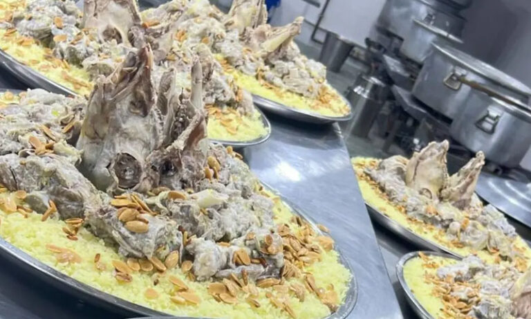 اردن، منسف کھائیں پھر سوجائیں، ریسٹورنٹ کی انوکھی پیشکش