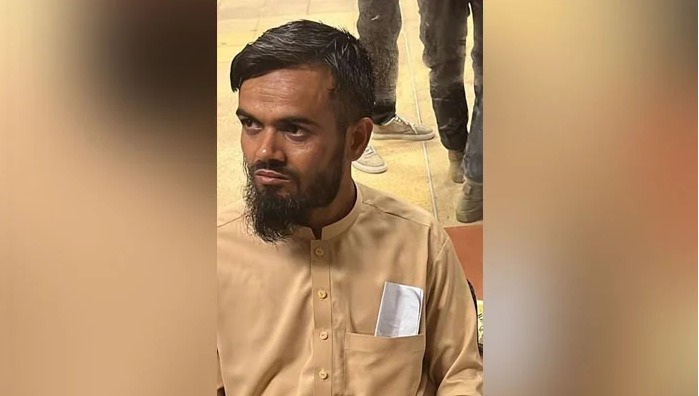 بیرون ملک فرار ہونے والا دہشتگرد کراچی ایئر پورٹ پر گرفتار