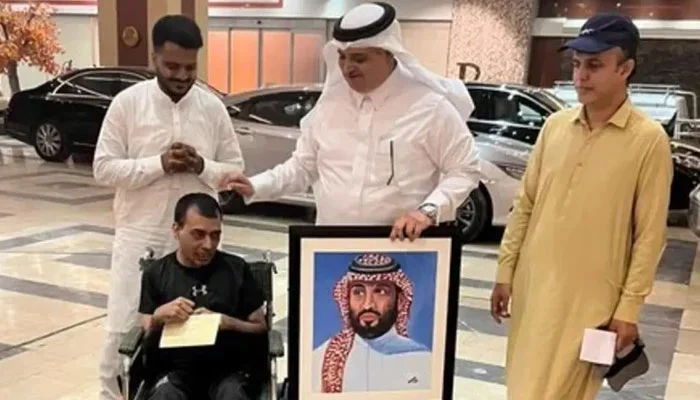 سعودی ولی عہد محمد بن سلمان کی تصویر بنانیوالے پاکستانی کو عمرے کے ٹکٹ کا تحفہ
