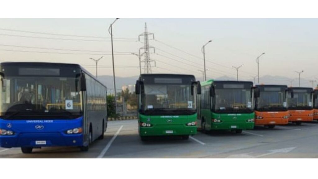گرین ، اورنج اور بلیو بسوں کا کرایہ 30 سے 50 روپے کر دیا گیا