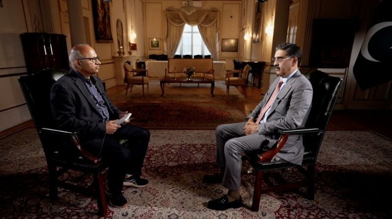 تحریکِ انصاف کے ساتھ الیکشن میں کوئی سختی نہیں برتی جائیگی، نگران وزیراعظم