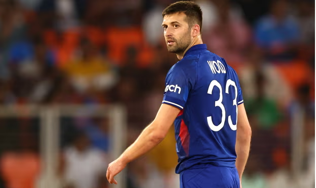 ورلڈکپ، انگلینڈ کے مارک ووڈ نے حارث رؤف کی تیز ترین گیند کا ریکارڈ توڑ دیا