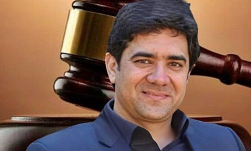 سرکاری اراضی پر قبضہ کیس: جج ہمایوں دلاور کے وارنٹ گرفتاری جاری humayun dilawar