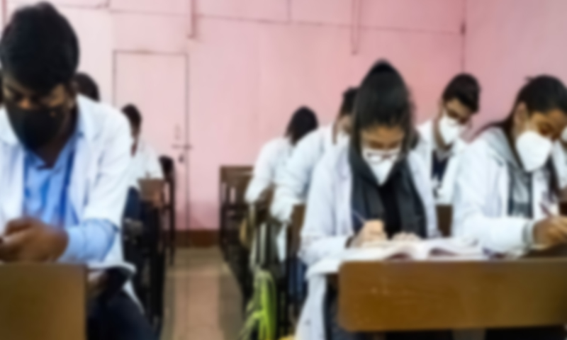 پرائیویٹ میڈیکل کالجز کی فیسوں میں ہوشربا اضافہ