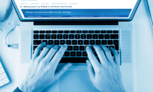 پنجاب کے تعلیمی اداروں کو جمعہ کو آن لائن کلاسز لینے کی اجازت