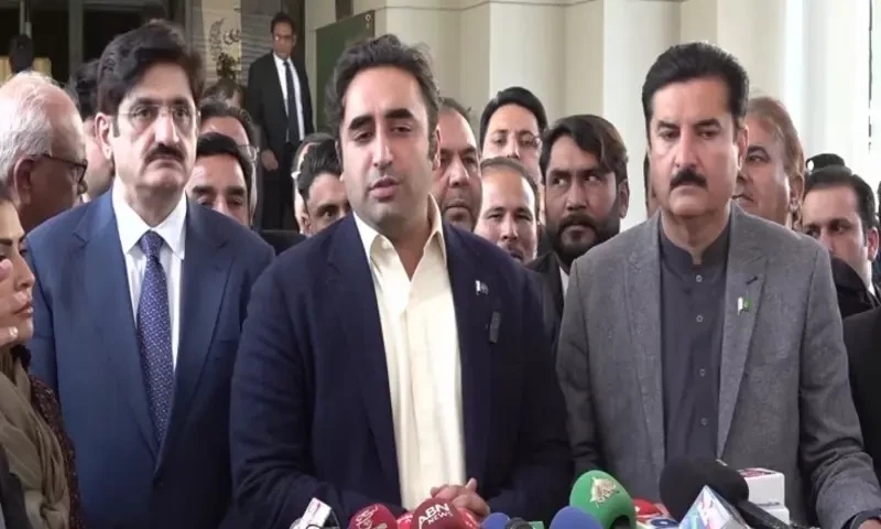 اپنی شرائط پر ‘ن’ کو ووٹ دونگا، پی ٹی آئی بغیر بات کیے حکومت نہیں بناسکتی، بلاول بھٹو اپنی شرائط پر 'ن' کو ووٹ دونگا، پی ٹی آئی بغیر بات کیے حکومت نہیں بناسکتی، بلاول بھٹو