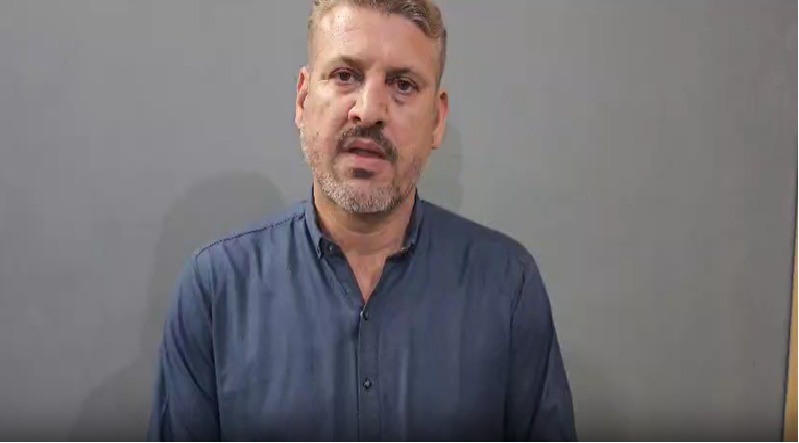 پی ٹی آئی نومنتخب رکن سندھ اسمبلی اعجاز سواتی نے پیپلزپارٹی میں شمولیت اختیار کر لی اعجاز سواتی