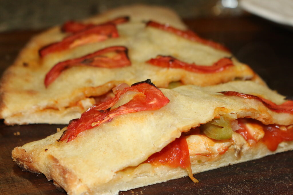 اسپائسی چکن کیلزون