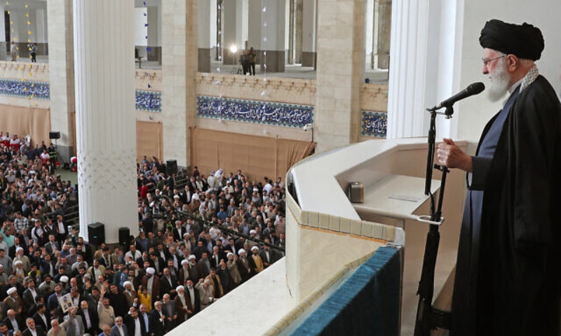 آیت اللہ خامنہ ای