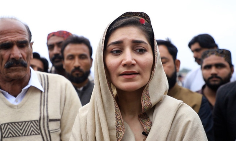 شاہ محمود قریشی پُرامید ہیں، انہیں انصاف ہوتا نظر آ رہا ہے، مہربانو قریشی مہربانو قریشی