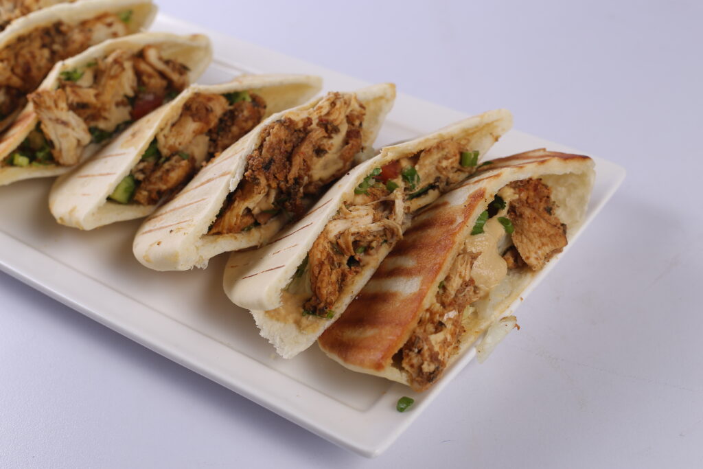 روسٹڈ چکن شاورمہ