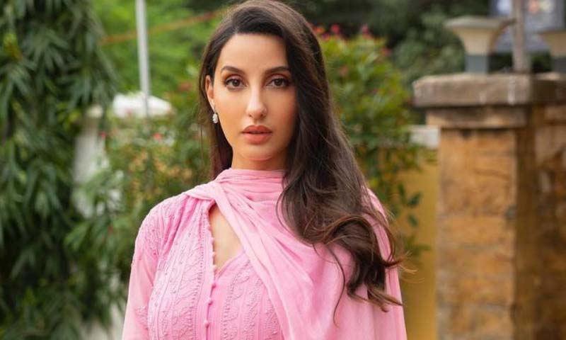 نورا فتیحی noora fatehi