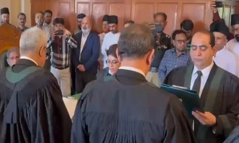 سندھ ہائیکورٹ کے 6 ایڈیشنل ججز نے مستقل ججز کے طور پر حلف اٹھا لیا مستقل ججز sindh high court