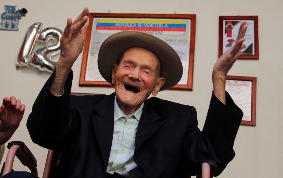 دنیا کا معمر ترین شخص 114 سال کی عمر میں انتقال کرگیا world oldest man
