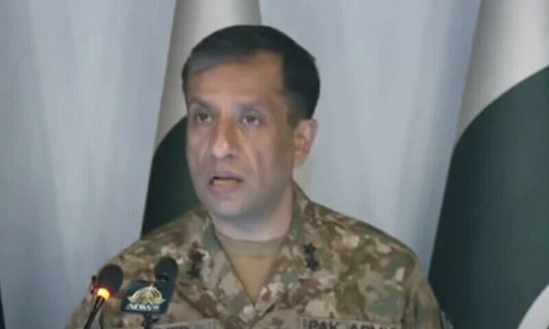 ڈی جی آئی ایس پی آر احمد شریف سمیت تین میجر جنرلز کی لیفٹیننٹ جنرل کے عہدے پر ترقی میجر جنرل (major generals )