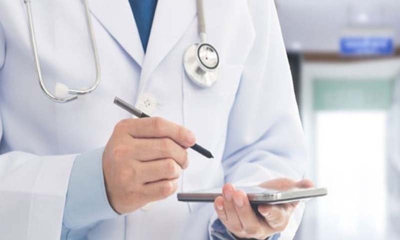 پنجاب کے سرکاری ڈاکٹرز کی پرائیویٹ پریکٹس بند کرنے کیلئے محکمہ صحت نے پلان مانگ لیا doctor پرائیویٹ پریکٹس