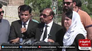 Live| Breaking News | PTI Lawyers Media Talk | Hum News