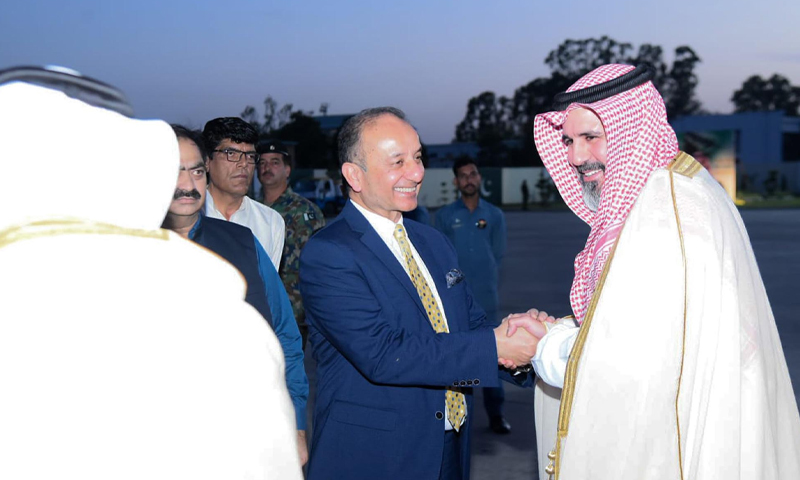 سعودی عرب کا اعلیٰ سطحی تجارتی وفد پاکستان پہنچ گیا سعودی وفد