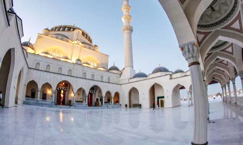 امام مسجد uae