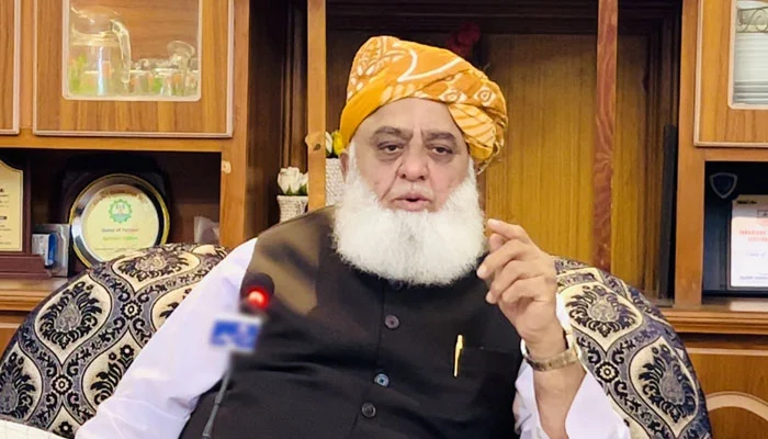 اڈیالہ جیل والے سے رابطہ نہیں ، پیشرفت ہو گی تو بتائیں گے ، مولانا فضل الرحمن مولانا فضل الرحمن