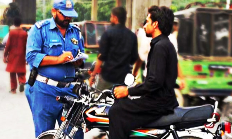سٹی ٹریفک پولیس لاہور کا آج ٹریفک قوانین کی خلاف ورزی پر چالان نہ کرنے کا اعلان ٹریفک پولیس لاہور