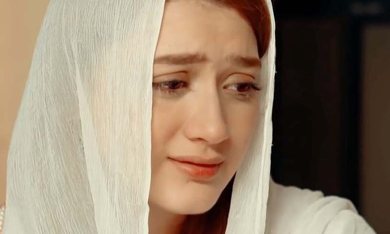 مومنہ اقبال