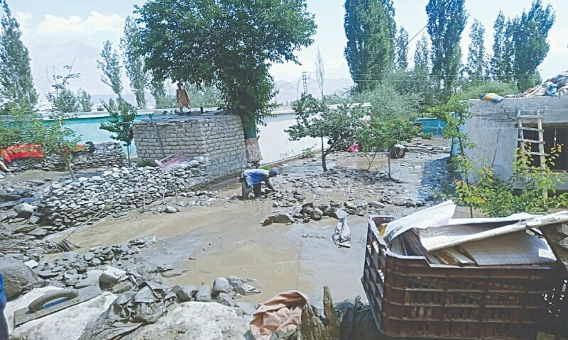 اسکردو میں سیلاب سے درجنوں مکانات تباہ ، سینکڑوں افراد بے گھر اسکردو سیلاب
